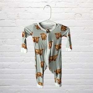 Milbarn // Highland Cow Bamboo Zipper Romper